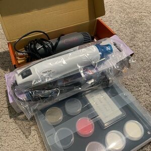 2 Heat Guns & Embossing Powder/Pad Set